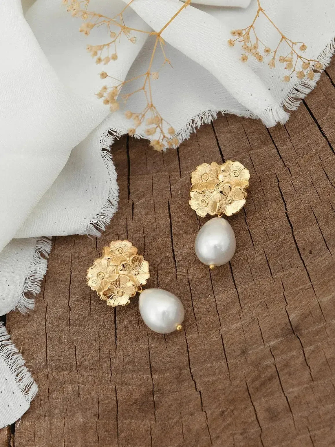 CAMELIA BO-BO / Earrings-Les Petites Pampilles