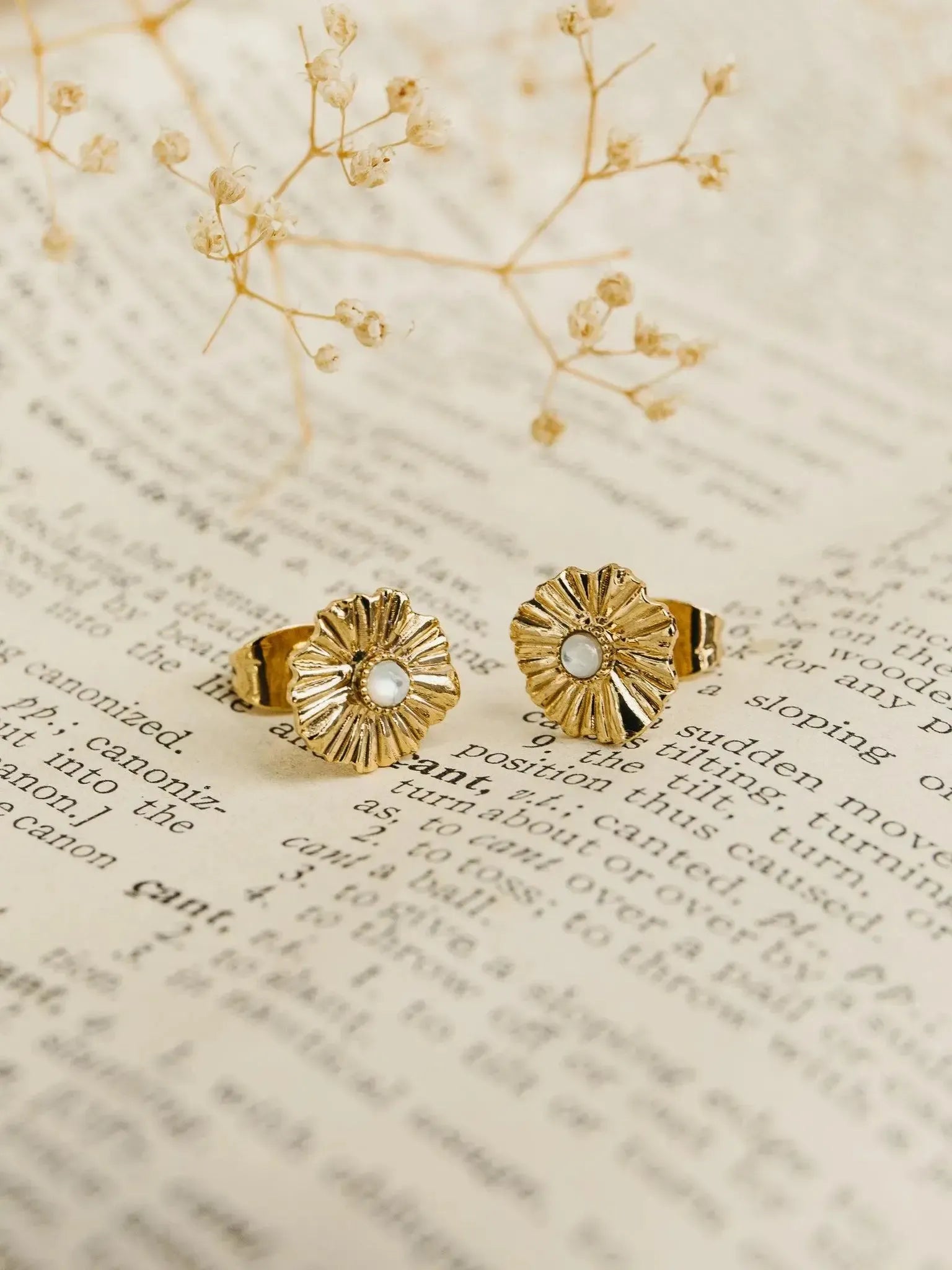 TINY BO-BO / Earrings-Les Petites Pampilles
