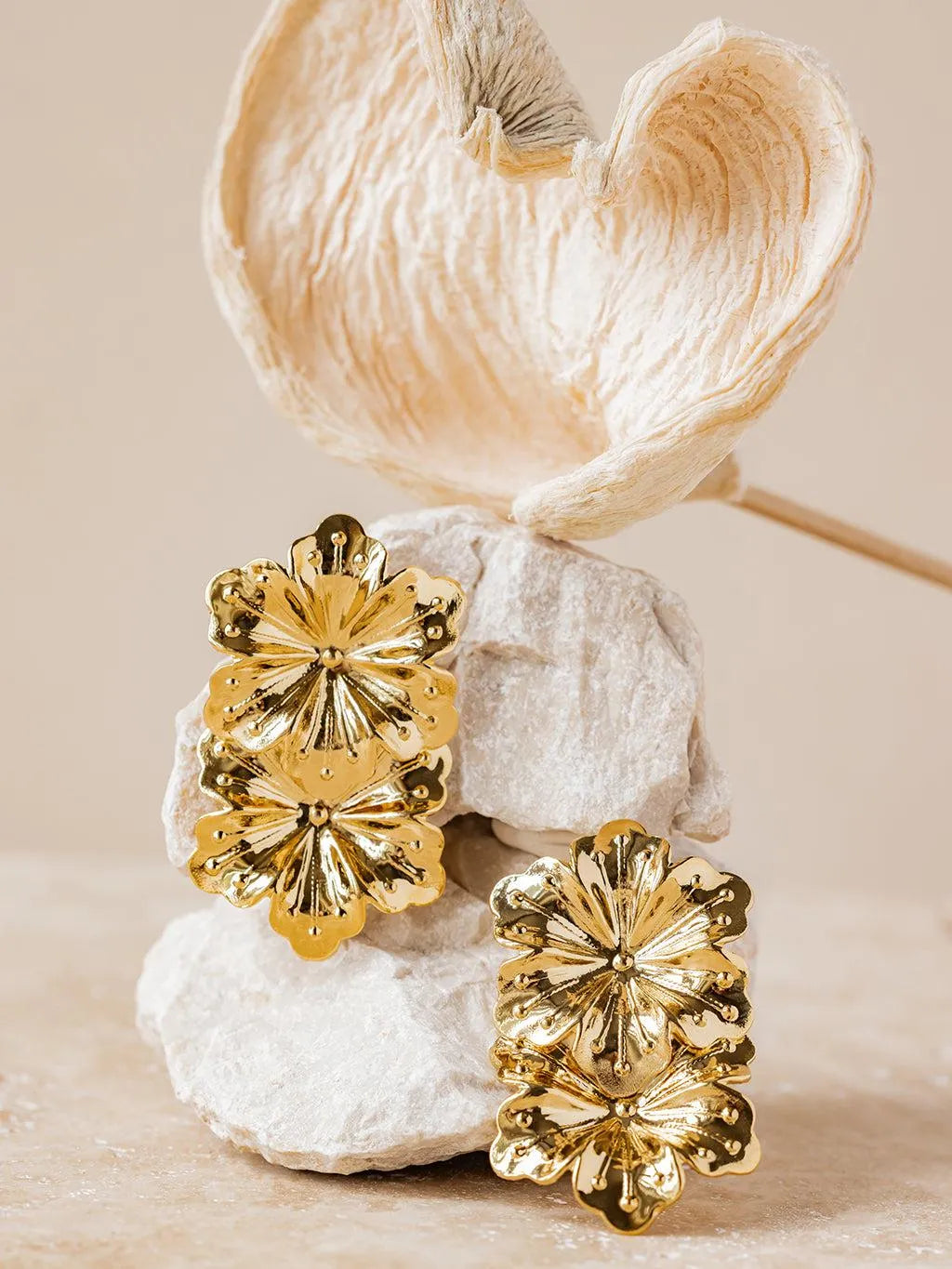 MACHA BO-BO / Earrings- Bijoux dorés -Les Petites Pampilles