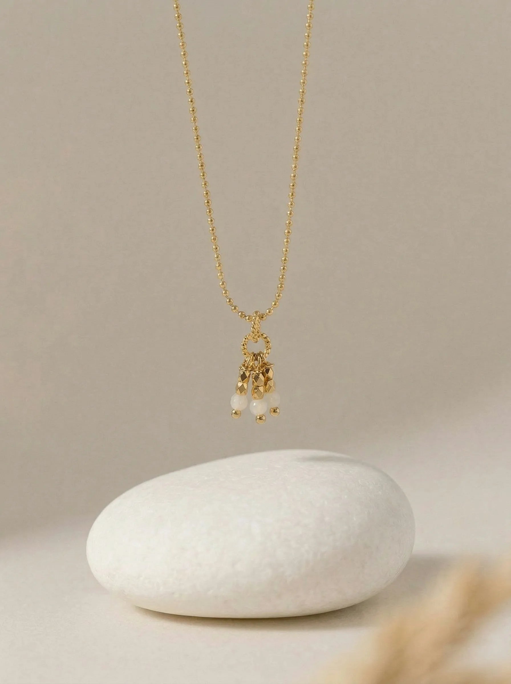NYMPHEA CO BLANC-Colliers / Necklaces-Les Petites Pampilles