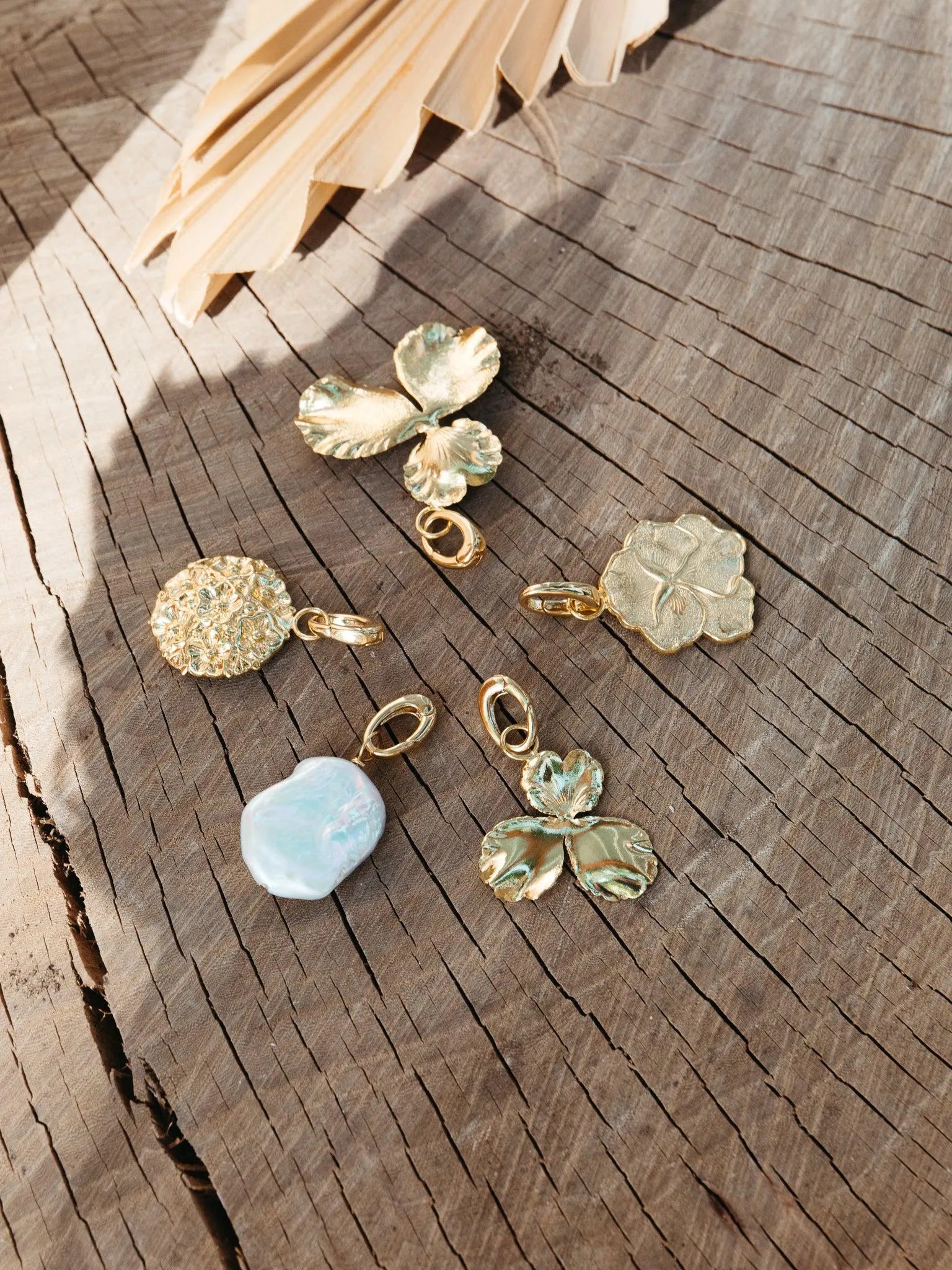 PENDENTIFS CO-Colliers / Necklaces-Les Petites Pampilles