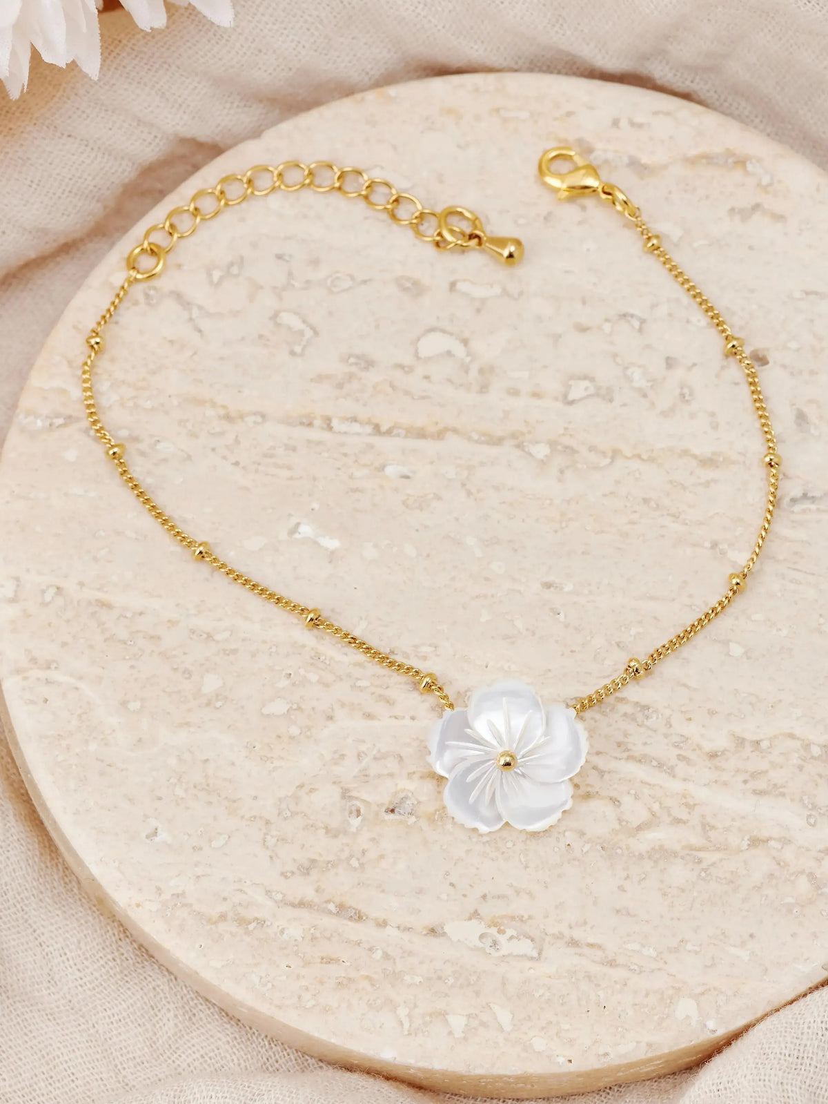Ted Baker - Bracelet Fleur Cristal Florina - Doré - Chaîne Réglable - Laiton Plaqué Or - Coffret Cadeau