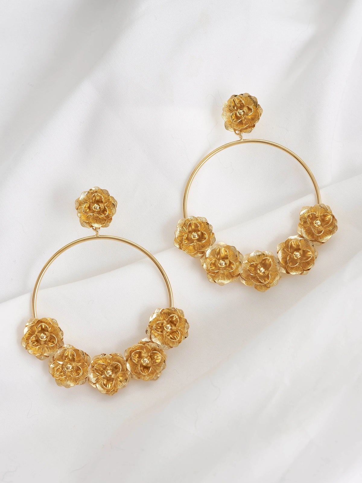 LISALOU BO Golden Earrings